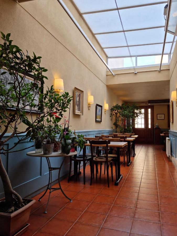 Hotel Torino Masnou Bagian luar foto