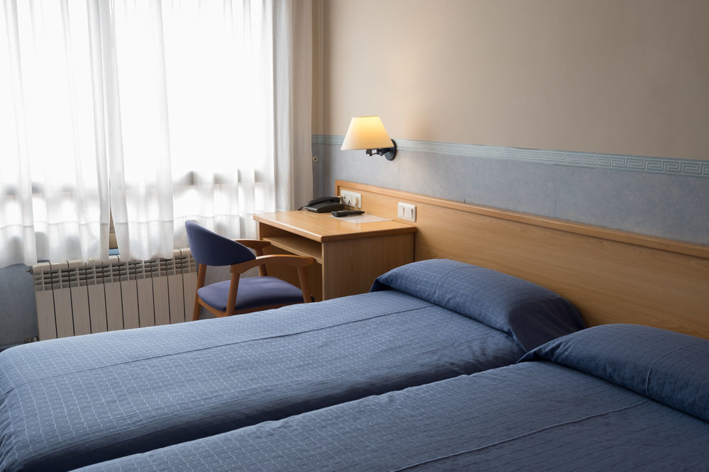 Hotel Torino Masnou Bagian luar foto